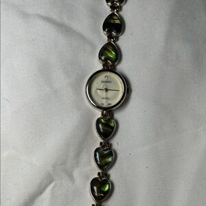 Vintage unitron goldand Green Heart Bracelet